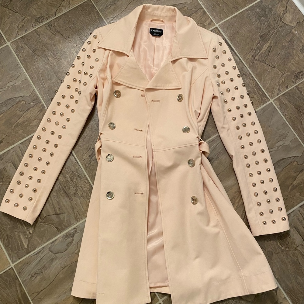 Bebé Dusty pink trench coat.